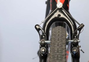 adjusting bike brakes cantilever